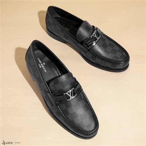 louis vuitton major loafer price|Louis Vuitton loafers cost.